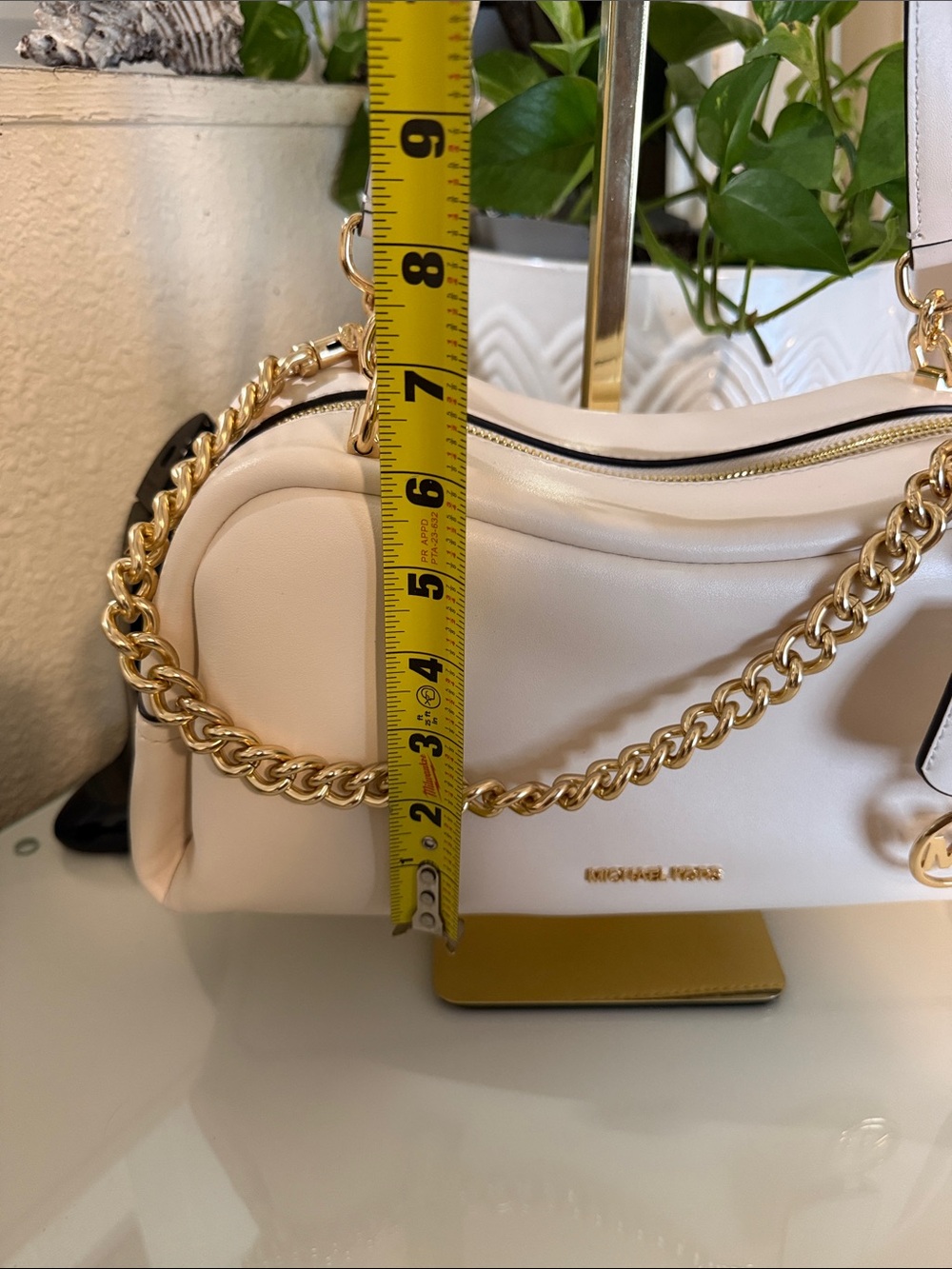 Michael kors Cecilia Medium Shoulder Bag - Picture 6 of 10